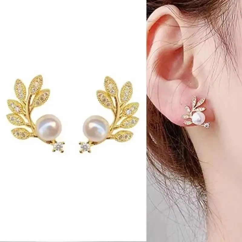 2026 Trending Luxury Crystal Cross Stud Earrings
