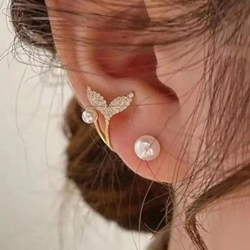 2026 Trending Luxury Crystal Cross Stud Earrings